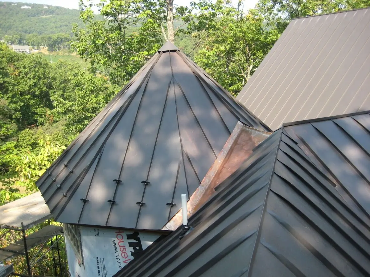 Professional Roof Tarp Installation by Craftsman Roofing in Millican